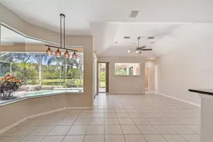 6815 Honeysuckle Trail, Lakewood Ranch, FL 34202 - Photo 13
