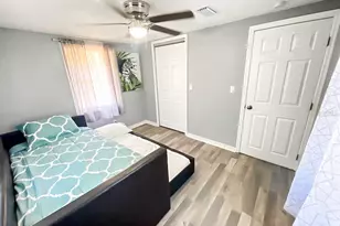 4303 Chestnut Ave, Sarasota, FL 34234 - Photo 5
