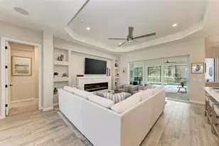 8211 37th Ave Cir W, Bradenton, FL 34209 - Photo 17