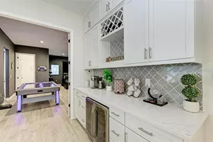 8211 37th Ave Cir W, Bradenton, FL 34209 - Photo 11