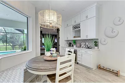 8211 37th Avenue Circle W, Bradenton, FL 34209 - Photo 11