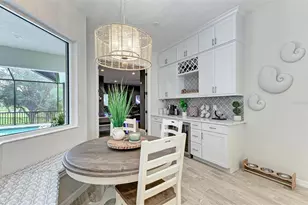 8211 37th Ave Cir W, Bradenton, FL 34209 - Photo 11