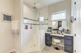 8211 37th Ave Cir W, Bradenton, FL 34209 - Photo 29
