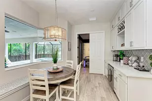 8211 37th Ave Cir W, Bradenton, FL 34209 - Photo 13