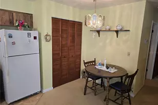 4632 Blossom Blvd, Zephyrhills, FL 33542 - Photo 5