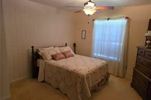4632 Blossom Blvd, Zephyrhills, FL 33542 - Photo 9