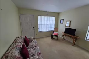 4632 Blossom Blvd, Zephyrhills, FL 33542 - Photo 15