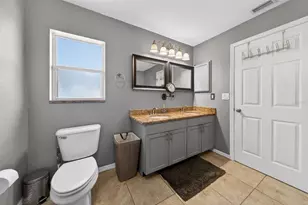 2910 Turk Ct, North Port, FL 34288 - Photo 21