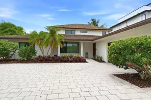 541 S Washington Dr, Sarasota, FL 34236 - Photo 59