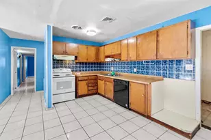 6301 MacKenzie St, Orlando, FL 32807 - Photo 9