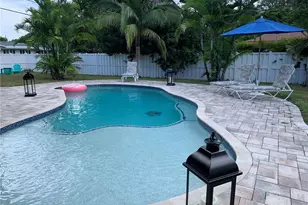 1901 39th St W, Bradenton, FL 34205 - Photo 33