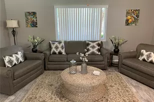 1901 39th St W, Bradenton, FL 34205 - Photo 3