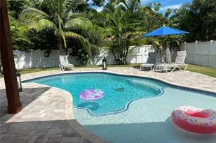 1901 39th St W, Bradenton, FL 34205 - Photo 25