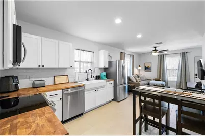 707 N Disston Avenue, Tarpon Springs, FL 34689 - Photo 45