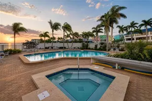 1007 Gulf Dr N, Bradenton Beach, FL 34217 - Photo 5