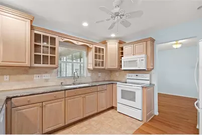 6408 29th Avenue W, Bradenton, FL 34209 - Photo 11