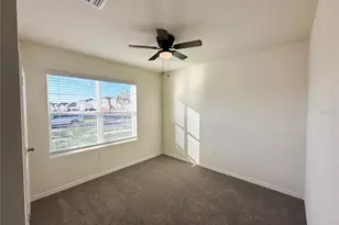 5105 Vecchio Ct, Bradenton, FL 34211 - Photo 11