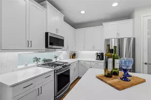 7523 Campus Cove, Sarasota, FL 34243 - Photo 3