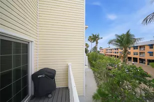 1473 Gulf Dr N, Bradenton Beach, FL 34217 - Photo 21