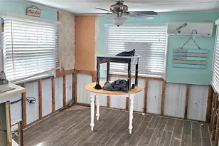41 Second St, Bradenton, FL 34210 - Photo 13