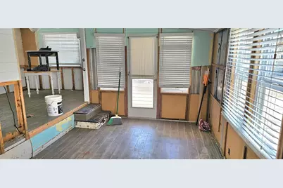 41 2nd Street, Bradenton, FL 34210 - Photo 3