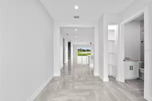 9225 Raes Creek Pl, Palmetto, FL 34221 - Photo 39