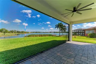 9225 Raes Creek Pl, Palmetto, FL 34221 - Photo 55
