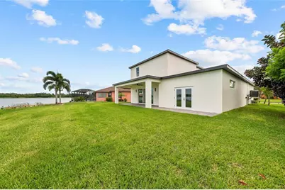9225 Raes Creek Place, Palmetto, FL 34221 - Photo 55