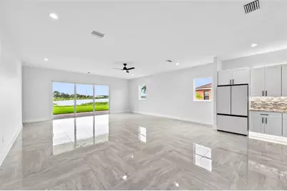 9225 Raes Creek Place, Palmetto, FL 34221 - Photo 19