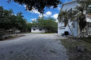 1701 Bern Creek Loop, Sarasota, FL 34240 - Photo 3