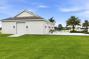 3467 Compound Ct, Sarasota, FL 34240 - Photo 85