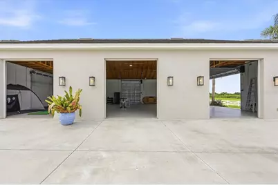 3467 Compound Court, Sarasota, FL 34240 - Photo 7