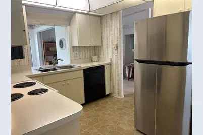 1548 Grand Boulevard #109, Sarasota, FL 34232 - Photo 13