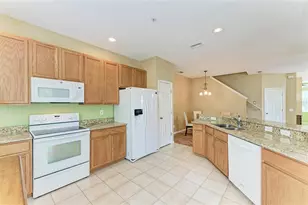 3931 Yellowstone Circle, Sarasota, FL 34233 - Photo 17