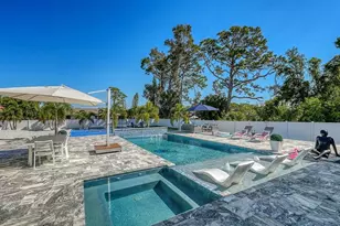 1899 Vamo Way, Sarasota, FL 34231 - Photo 43