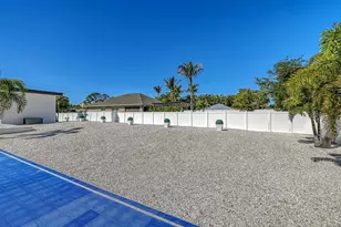 1899 Vamo Way, Sarasota, FL 34231 - Photo 61