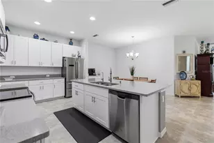 8512 Cache Dr, Sarasota, FL 34240 - Photo 21