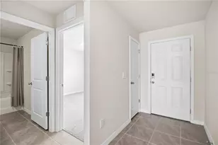 3906 111th St E, Palmetto, FL 34221 - Photo 5