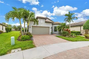 5987 Snowy Egret Dr, Sarasota, FL 34238 - Photo 3