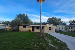 731 Lakeside Dr, Largo, FL 33778 - Photo 15