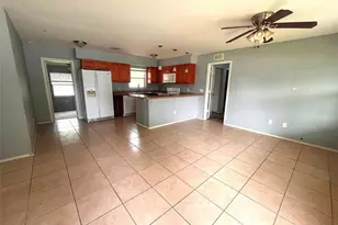 731 Lakeside Dr, Largo, FL 33778 - Photo 3
