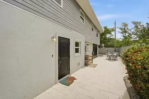 2811 Avenue C, Holmes Beach, FL 34217 - Photo 31