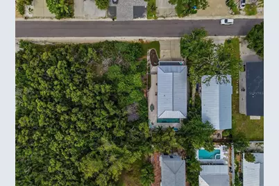 2811 Avenue C, Holmes Beach, FL 34217 - Photo 41