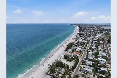 2811 Avenue C, Holmes Beach, FL 34217 - Photo 47