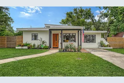 1301 6th Street W, Palmetto, FL 34221 - Photo 1