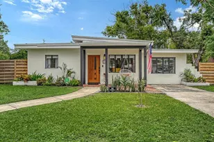 1301 6th Street W, Palmetto, FL 34221 - Photo 1