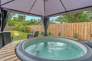 1301 6th St W, Palmetto, FL 34221 - Photo 33