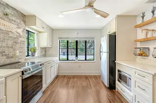 1301 6th St W, Palmetto, FL 34221 - Photo 17