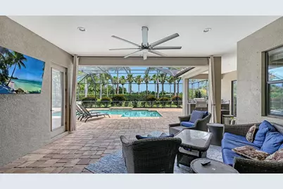 8215 Larkspur Circle, Sarasota, FL 34241 - Photo 39
