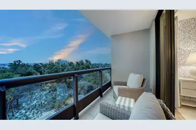 1241 Gulf Of Mexico Drive #408, Longboat Key, FL 34228 - Photo 49